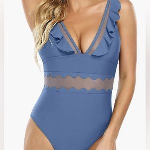 Women Ruffles V-Neck One Piece Mesh Tummy Control Bathing Suit size M NWT